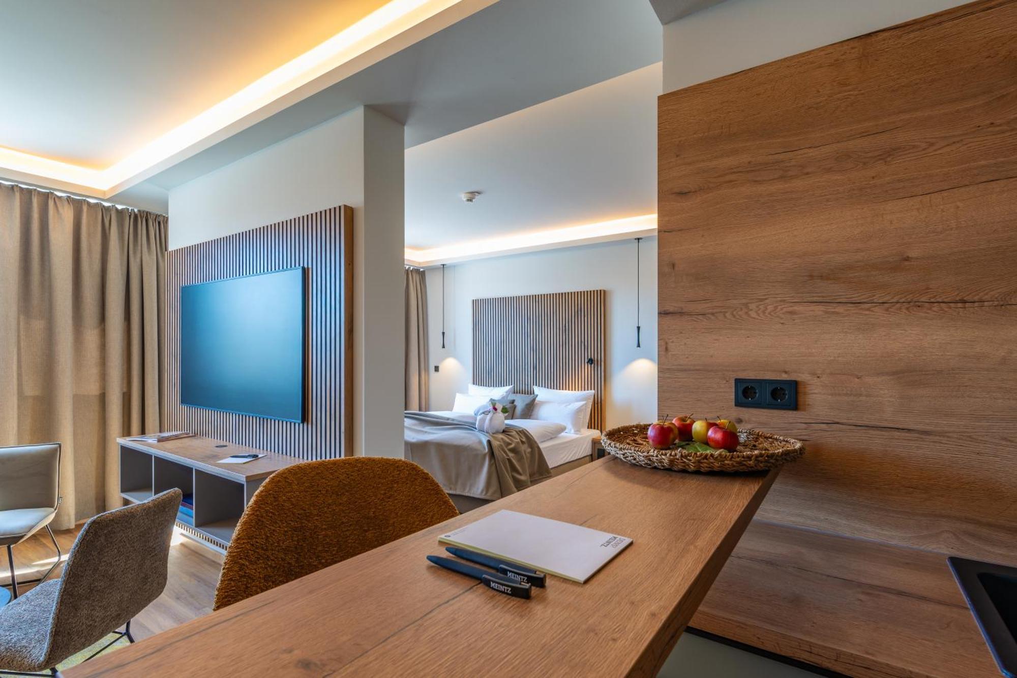 Hotel Meintz Ochsenfurt Exteriör bild